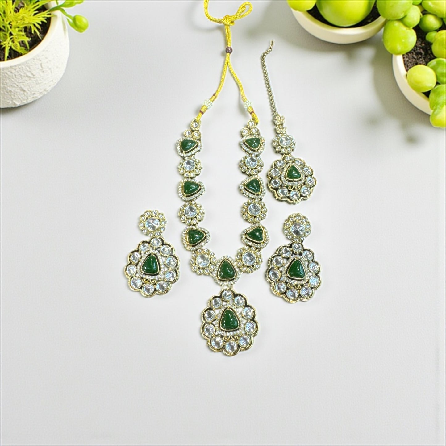 Emerald Blossom Kundan Necklace Set with maang tikka
