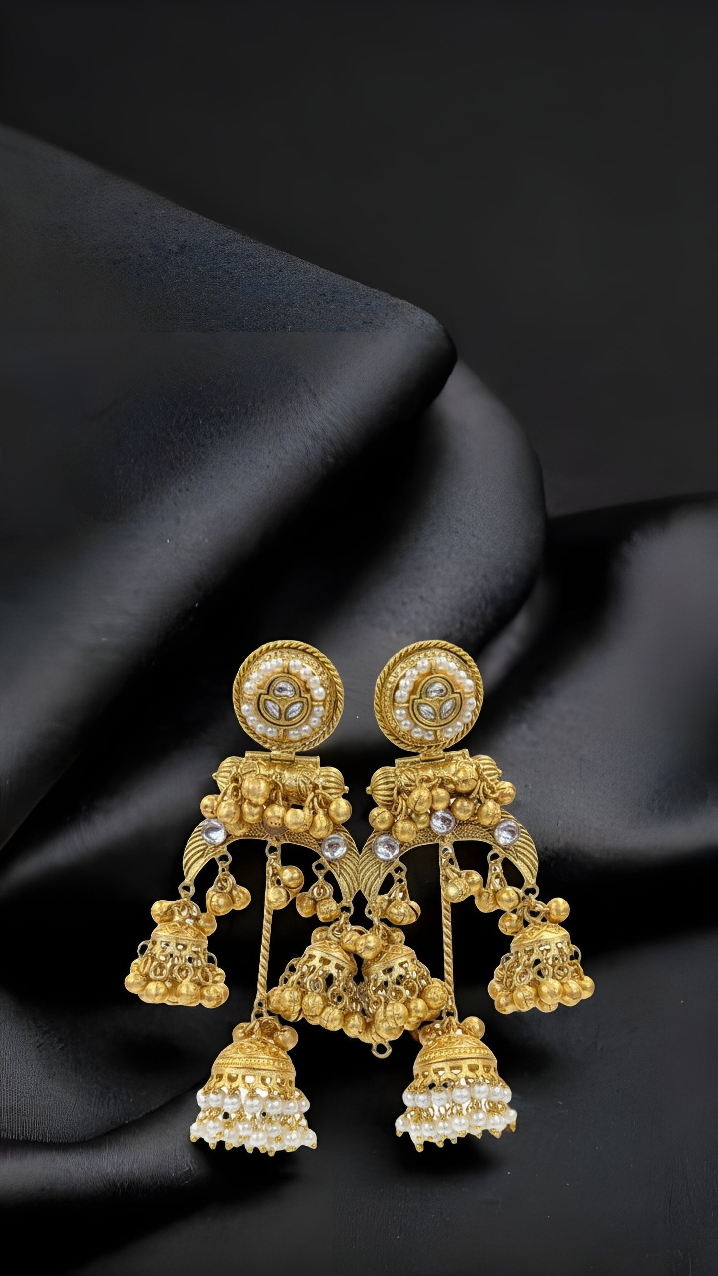 Royal Kundan Pearl Jhumka Earrings