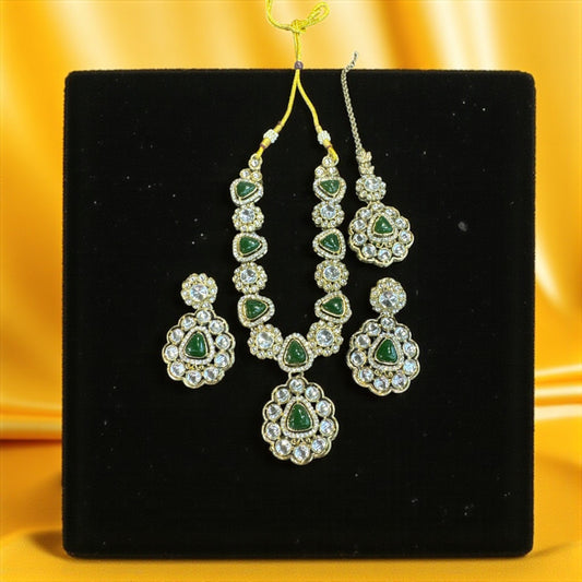Emerald Blossom Kundan Necklace Set with maang tikka